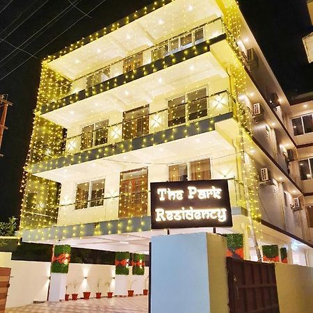 The Park Residency Hotell Dehradun Eksteriør bilde