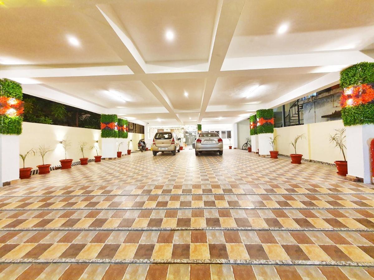 The Park Residency Hotell Dehradun Eksteriør bilde